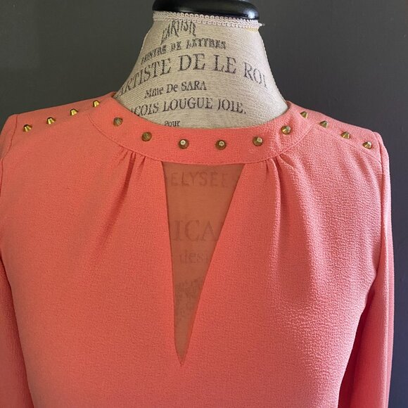 F21 Peach Mini Dress sz Small - Picture 4 of 10